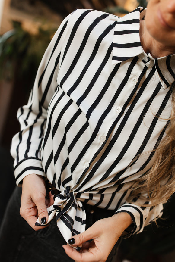 Stonefield Fashion - www.stonefieldfashion.be - White/Black Striped Blouse